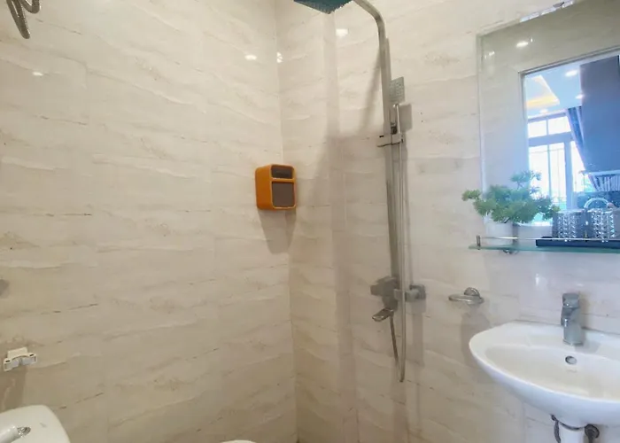 Michi Apartment 91 Chương Dương Độ, 500m đi bộ đến Hồ Gươm